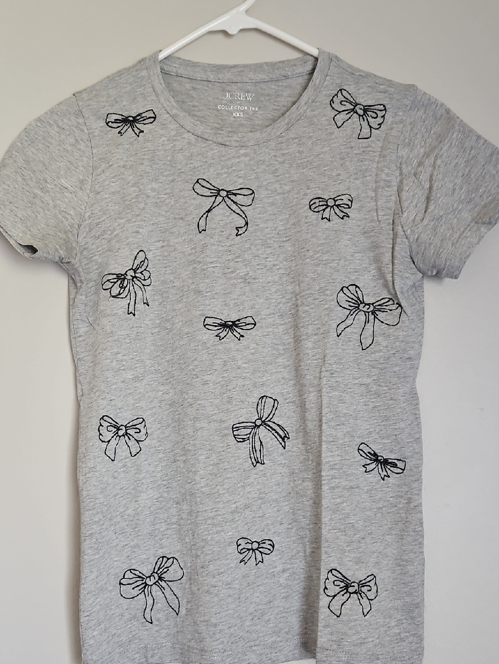 J. Crew Gray Short Sleeve Tee with Black Bow Sketches